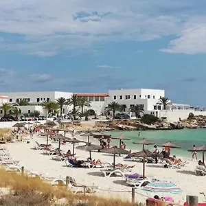 https://rocabella.balearic-islands.net