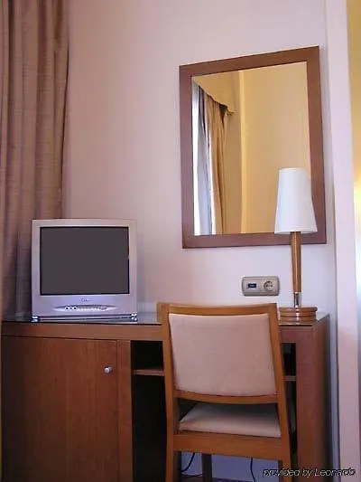 Hotel Saylu Granada 3*,
